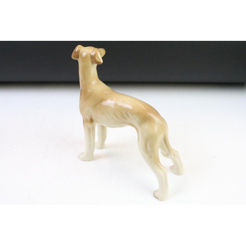 45 - Collection of porcelain animal figures to include Royal Doulton 'Buddies' (HN 2546), 4 x Beswick (2 ... 