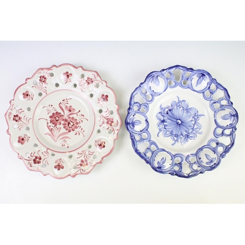 70 - Collection of Portuguese ceramics to include five small wall plates and three large wall plates, all... 