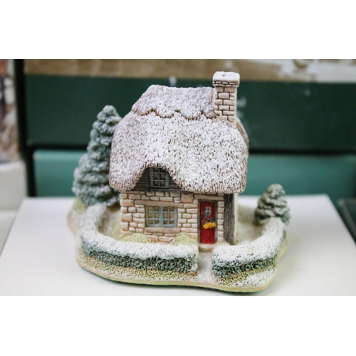 72 - Collection of boxed Lilliput lane cottages to include Nursery Cottage, All Saints Watermillock, Penn... 