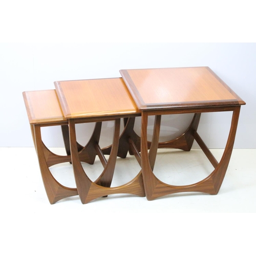 681 - Quadrille nest of three G-Plan tables, label to underside of the smallest table, the largest 51cm hi... 