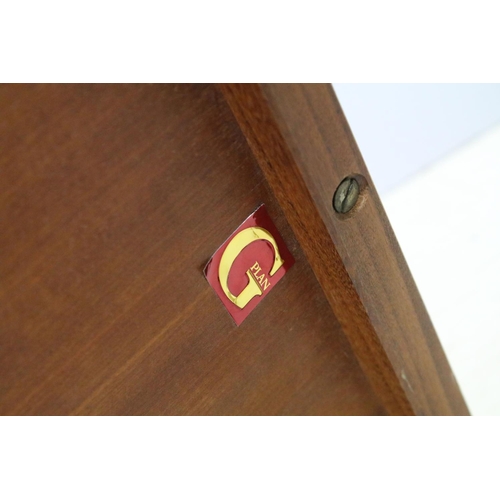 681 - Quadrille nest of three G-Plan tables, label to underside of the smallest table, the largest 51cm hi... 