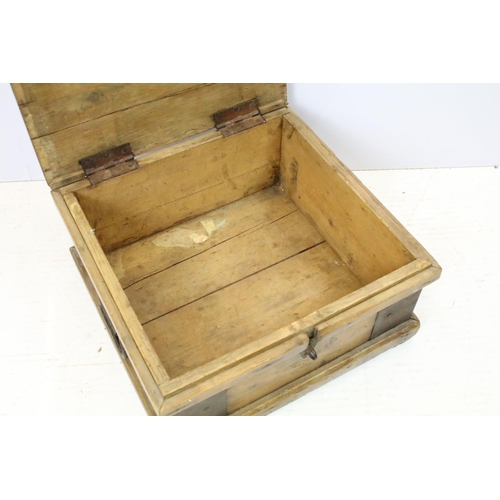 691 - Late 19th / early 20th century Pine Butter or Dairy Box with iron fittings and carrying handles, 41c... 