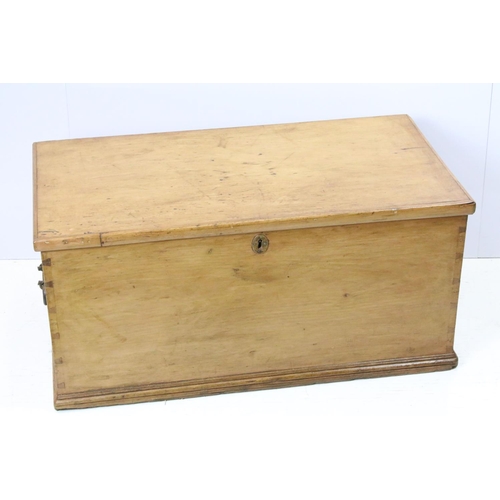 698 - Victorian pine blanket box, 40cm high x 86cm wide x 45cm deep