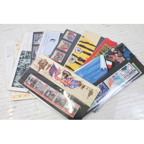 462 - Small collection of mainly British presentation packs together with a  quantity of new stamps on pap... 