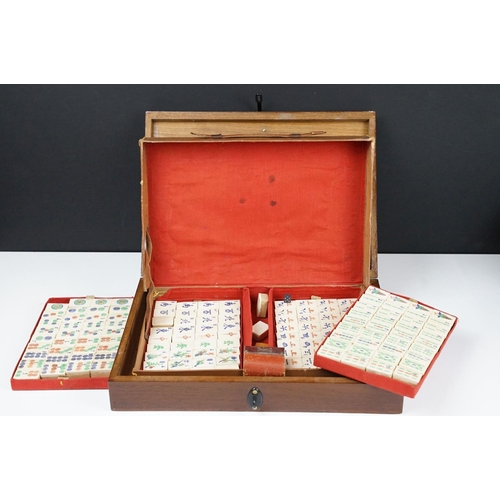 138 - Vintage mahjong set with bone & bamboo pieces, housed within a case and wooden box (with inscription... 