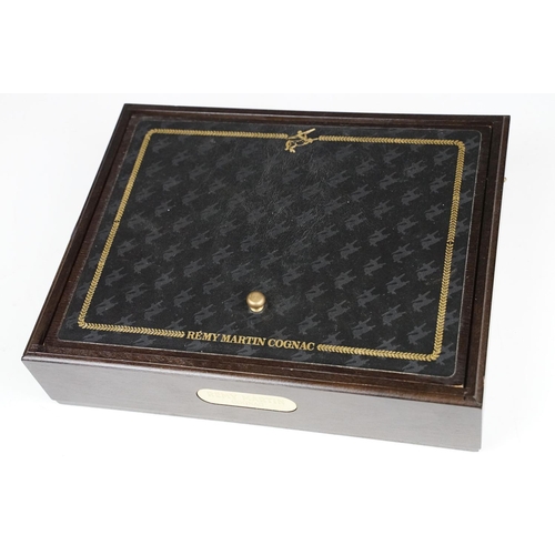 169 - Remy Martin Fine Champagne Cognac, Wooden Boxed ‘ Le Passé-Temps ‘ Bar Game (English Connect 4), com... 