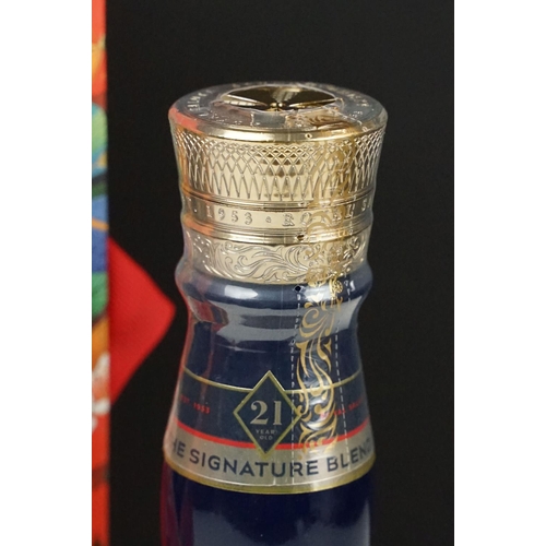 207 - A bottle of Royal Salute 21 year old blended scotch whisky signature blend. 70cl, 40% vol. In origin... 