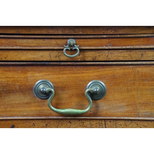 673 - 20th century mahogany chest of four long drawers with brushing slide, on bracket feet, 78cm high x 8... 