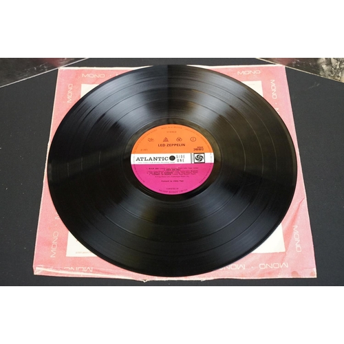 104 - Vinyl - 3 Led Zeppelin LPs and 1 box set to include Led Zeppelin self titled 6-LP Box Set on Atlanti... 