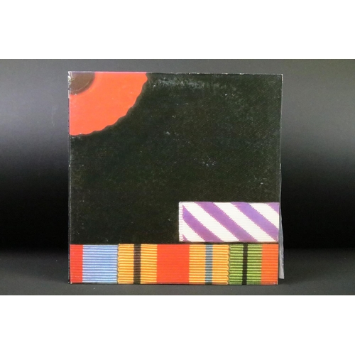 125 - Vinyl - 6 Pink Floyd LPs to include Atom Heart Mother (SMAS 382) US pressing, The Final Cut (25AP241... 