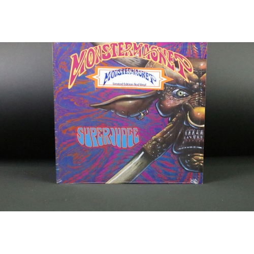 519 - Vinyl - 2 albums, 4 x 12” singles and 2 x 7” shaped picture discs by Monster Magnet including promo ... 