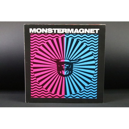 519 - Vinyl - 2 albums, 4 x 12” singles and 2 x 7” shaped picture discs by Monster Magnet including promo ... 