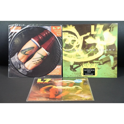 530 - Vinyl - one album and 2 picture disc 12” singles by L7 to include: Bricks Are Heavy (UK 1992 with pr... 