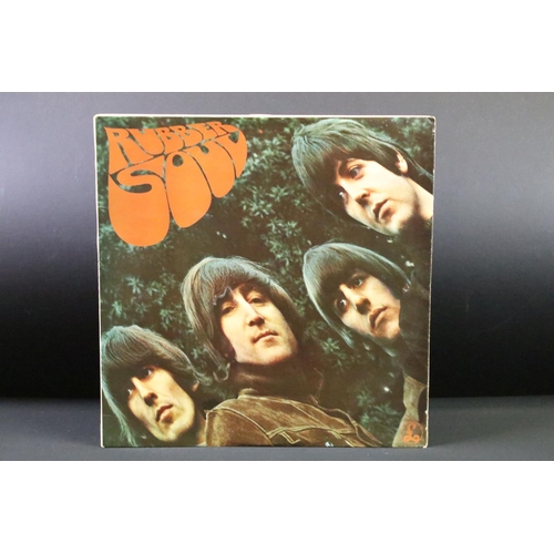 473 - Vinyl - 9 The Beatles LPs to include Sgt Pepper (original UK stereo with flame inner), Rubber Soul (... 