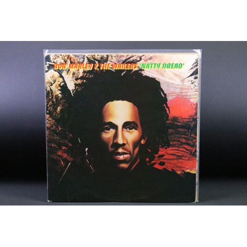 484 - Vinyl - 15 Bob Marley & The Wailers albums to include: Rastaman vibrations x 2 (one with textured sl... 