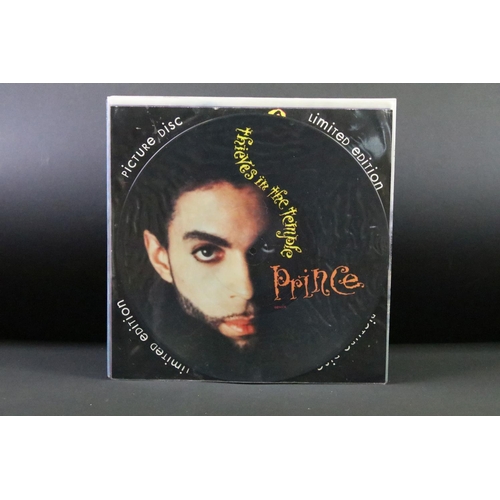 157 - Vinyl - One picture disc album, 5 x picture disc 12” and a 4 x 7” set picture discs by Prince and re... 