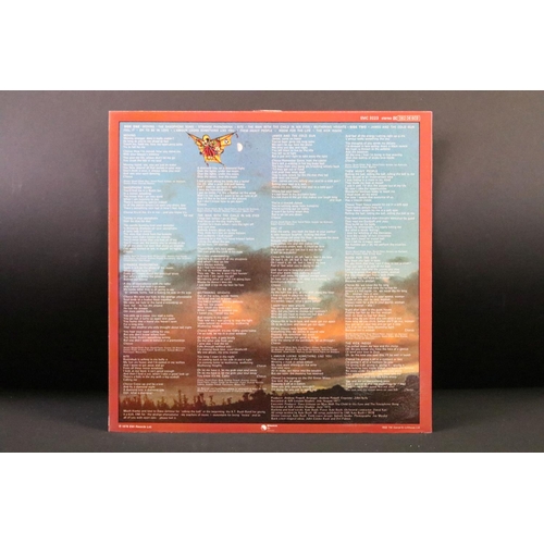 170 - Vinyl - 3 Kate Bush LPs to include Lionheart (EMA 787), Never For Ever (EMA 794), The Kick Inside (E... 