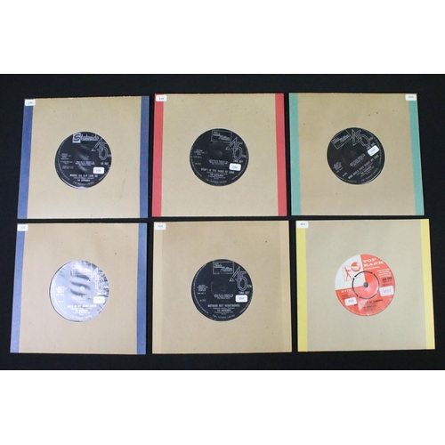 416 - Vinyl - Over 40 Northern Soul / Soul UK pressing 7” singles to include: The Supremes x 5, The Shirel... 