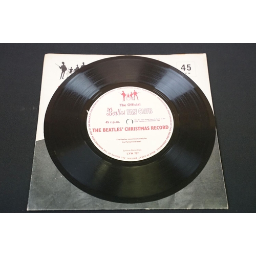 100 - Vinyl - 2 copies of The Beatles Another Christmas Record, Fan Club flexi disc (LYN 757).  Sleeves VG... 