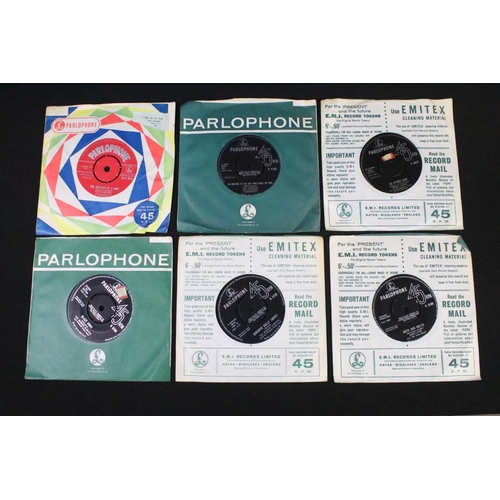 407 - Vinyl - 17 Rock ’N’ Roll / Beat / Pop UK late 1950’s early 1960’s rare 7” singles to include: Bill A... 