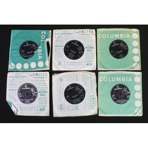 410 - Vinyl - Approximately 200 late 1950’s 1960’s Rock ’N’ Roll, Beat, Pop 7” singles on Columbia records... 