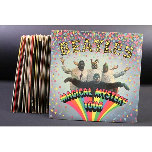 417 - Vinyl - 32 mainly 1960’s UK EP’s to include: The Beatles - Magical Mystery Tour (Stereo 1st pressing... 