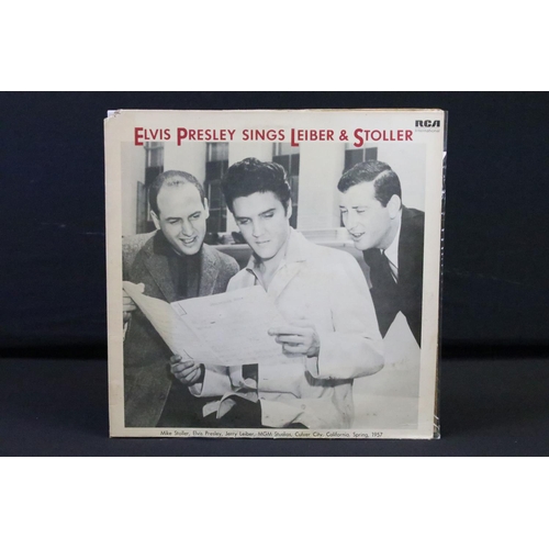 446 - Vinyl - 12 albums and one box set by Elvis Presley to include: Elvis Presley With The Royal Philharm... 