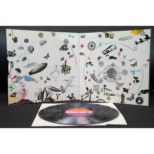 45 - Vinyl - Led Zeppelin - III LP on Atlantic Records 2401002. Original Uk 1970 1st pressing, plum label... 