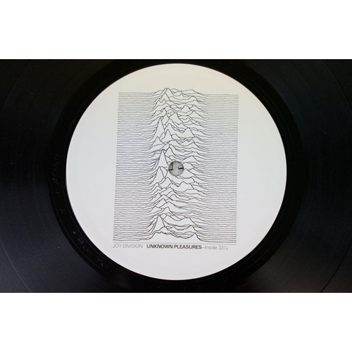 52 - Vinyl - 2 Joy Division LPs to include Unknown Pleasures (FACT 10) textured sleeve, printed inner, tr... 