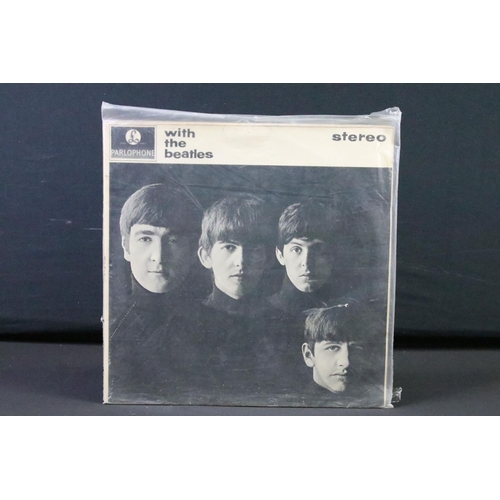 603 - Vinyl - 36 The Beatles and members albums including original pressings and re-issues to include: Ple... 