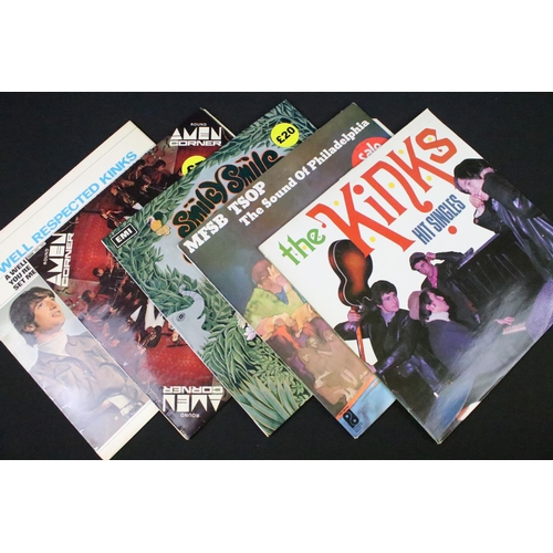 604 - Vinyl - Over 75 Rock and Pop albums to include: The Kinks, MFSB, The Beach Boys, Amen Corner, The Mo... 