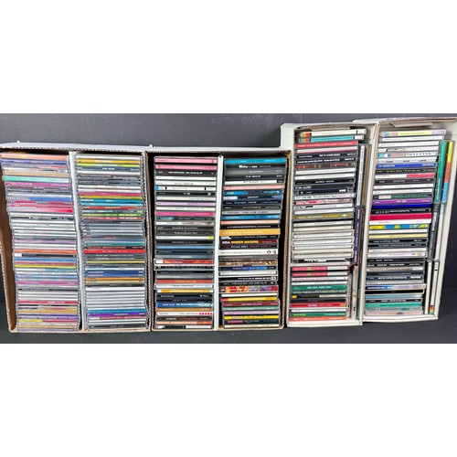 796 - CDs - Collection of around 250 rock & pop CDs to include Supergrass, Prodigy, Madonna, Sonic Youth, ... 