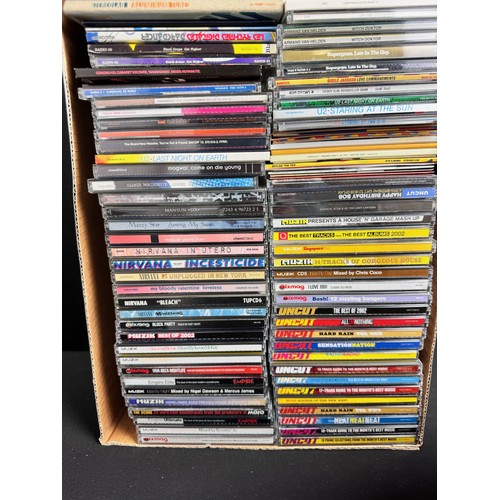 798 - CDs - Collection of around 300 CDs spanning the genres and decades with mainly rock and pop to inclu... 