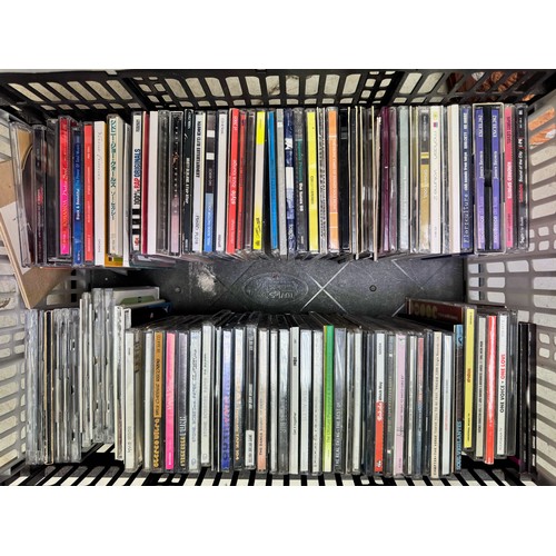 803 - CDs - Collection of around 200 CDs spanning the genres and decades featuring mainly jazz and chillou... 