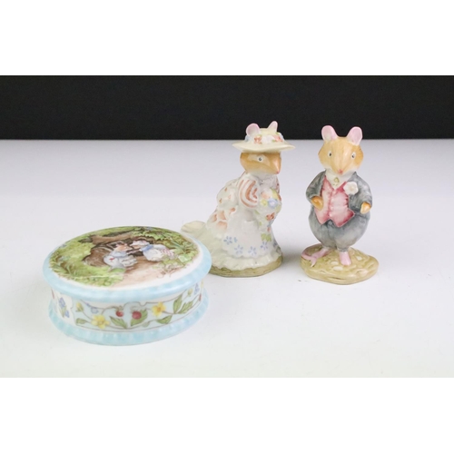 69 - Royal Doulton Brambly Hedge ' The Engagement ' Trinket Box together with two Brambly Hedge Figures -... 