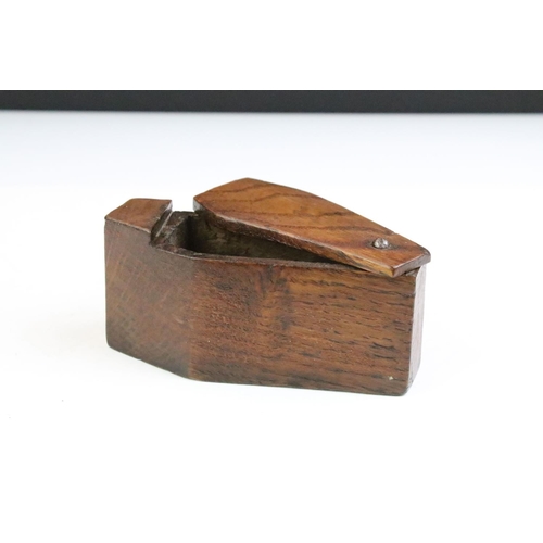 91 - 19th century carved oak table top snuff box in the form of a coffin, with hinged lid, measures appro... 