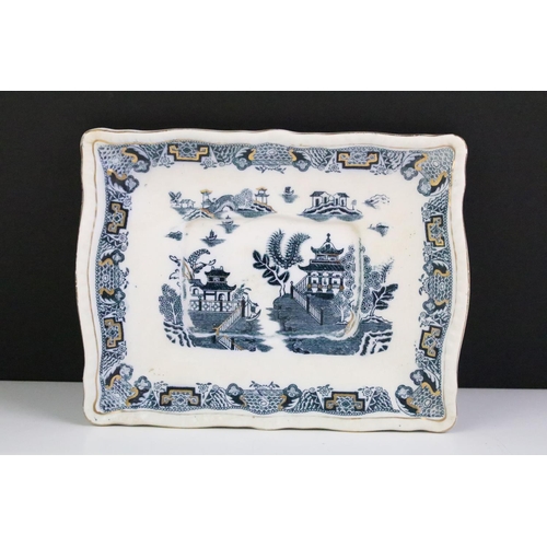 112 - Mixed ceramics to include 3 x Bristol Pountney Mandarin pattern tureens (the smallest with stand), 1... 