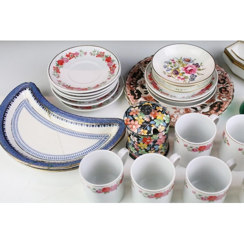 126 - Mixed ceramics to include Hammersley 'Strawberry Ripe' coffee cups, floral printed coffee cans & sau... 