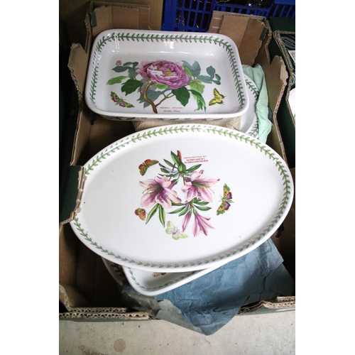 140 - Large collection of Portmeirion Botanical Garden ceramics to include a wide selection of dinner and ... 