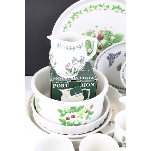 140 - Large collection of Portmeirion Botanical Garden ceramics to include a wide selection of dinner and ... 