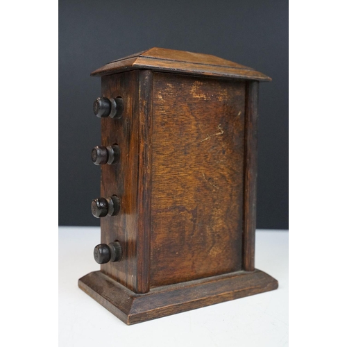 170 - Early 20th century oak desktop perpetual calendar, with day, date & month, approx 17cm tall