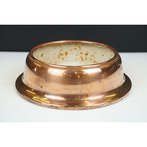 183 - Victorian Copper Dog Bowl with enamel interior, stamped X5550 to base, 21cm diameter