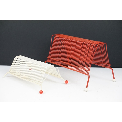 570 - Two vintage sputnik style vinyl record racks to include one singles and one albums rack in red and w... 