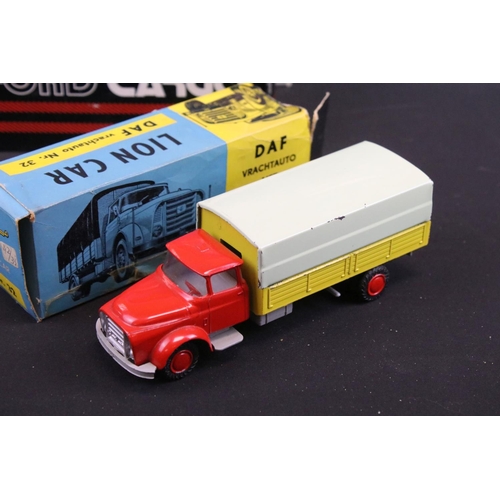 1190 - 19 Boxed construction and haulage related diecast models to include Supermini Scania T112 Betoneira,... 