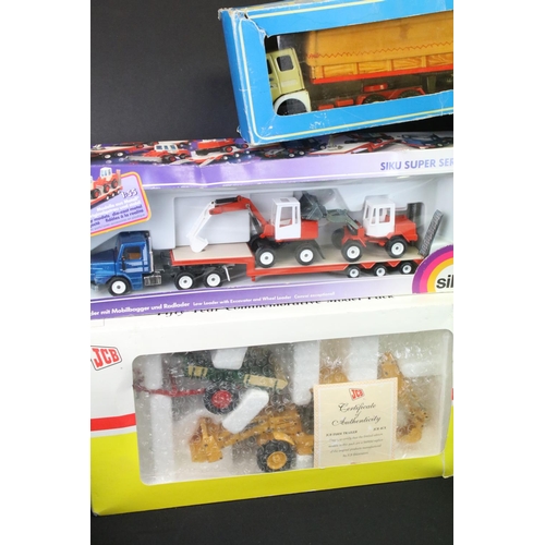 1190 - 19 Boxed construction and haulage related diecast models to include Supermini Scania T112 Betoneira,... 