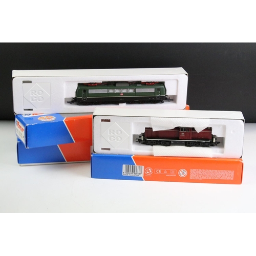 105 - Three boxed Roco HO gauge locomotives to include 63639 DB 151 072-6, 63431 DR 132 577-8 & 43666 DB V... 