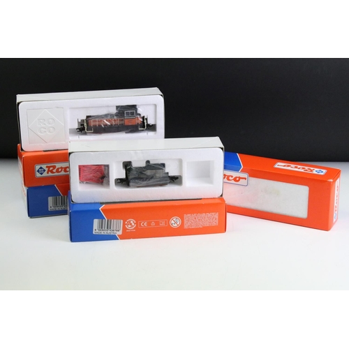 107 - Four boxed Roco HO gauge locomotives to include 43676 NS 200/300, 43397 NS 5/600, 43577 SNCF Y 8425 ... 