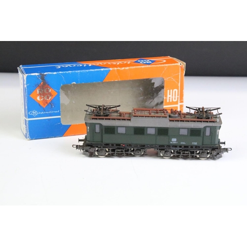 109 - Five boxed Roco HO gauge locomotives to include 04163A BR80 04114C, BR118 414C, 4131 E144 and DB 144... 