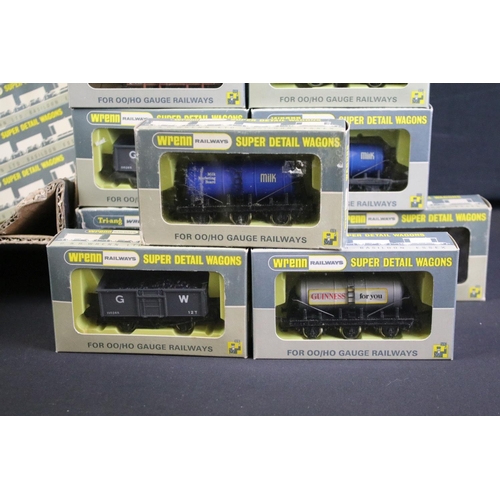 124 - 55 Boxed Wrenn Super Detail Wagons OO gauge items of rolling stock to include W4666 Salt Wagon Sifta... 