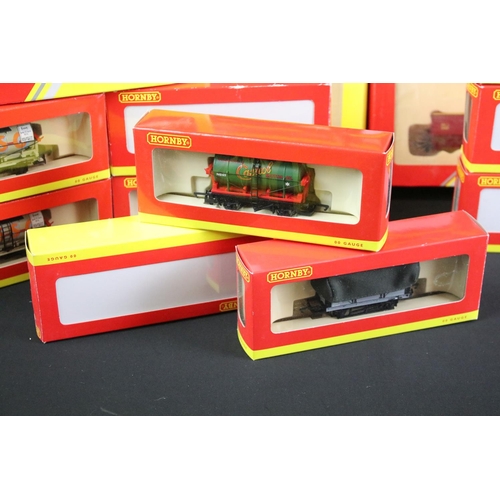 127 - 26 Boxed Hornby OO gauge rolling stock items and sets to include 2 x Railroad R6367 Coal Wagon Packs